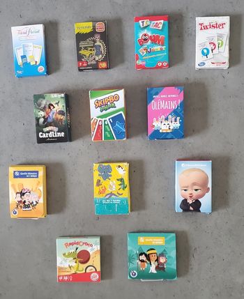 Lot 12 jeux pocket voyage 