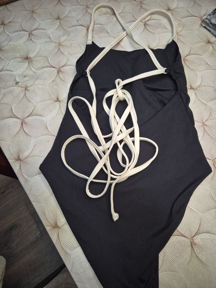 Maillot pour femme - photo numéro 2