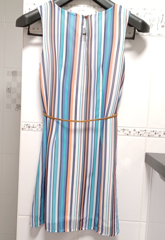 Robe rayée tons de bleu, blanc orangé taille 36 - photo numéro 6