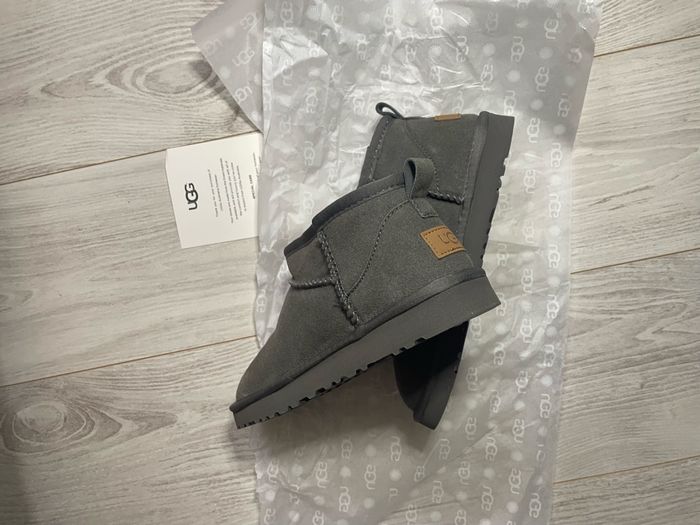 Ugg ultramini taille 38 grise - photo numéro 4