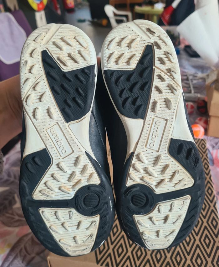 Chaussure foot - photo numéro 9