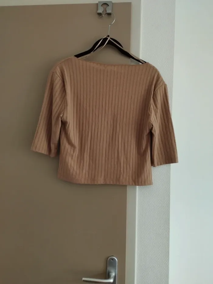 Crop top - photo numéro 3