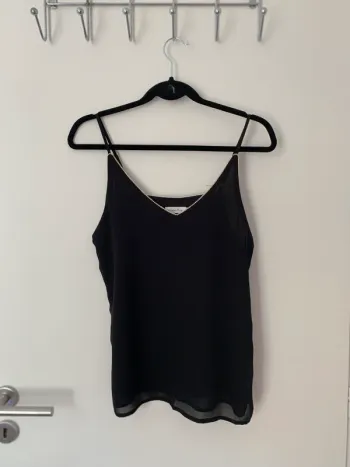 Top à bretelles fluide noir et doré Noémie & Co taille M