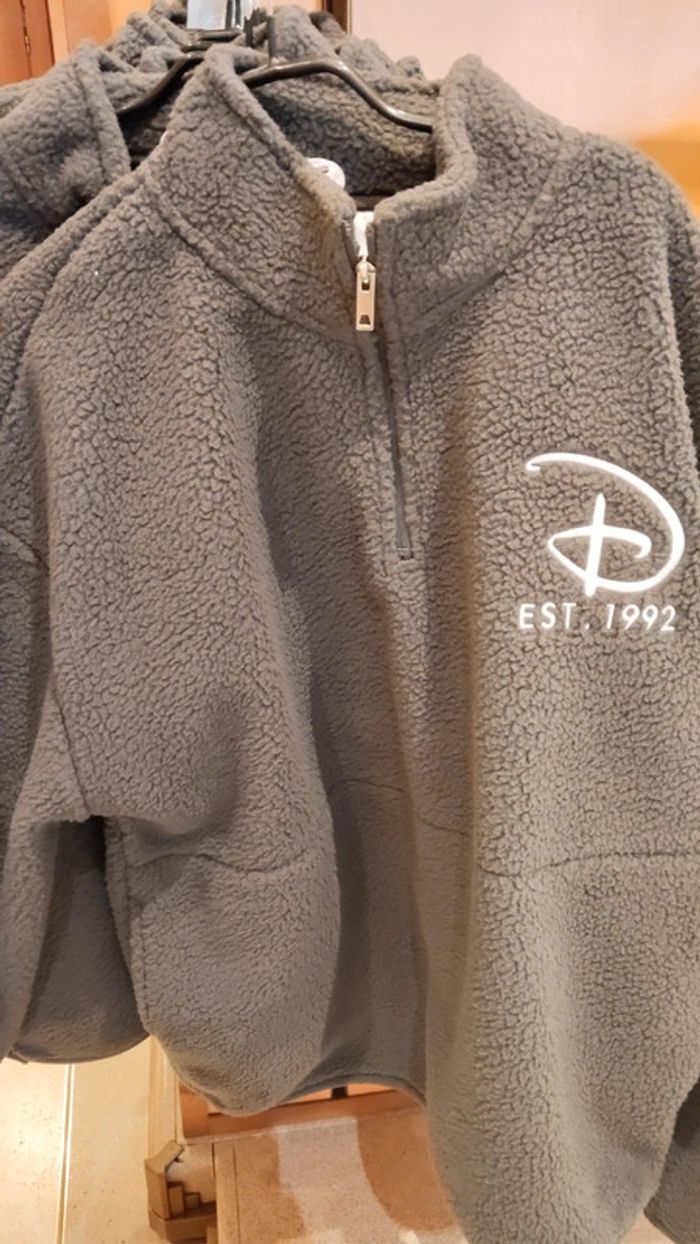 Polaire mickey ou minie disney - photo numéro 4