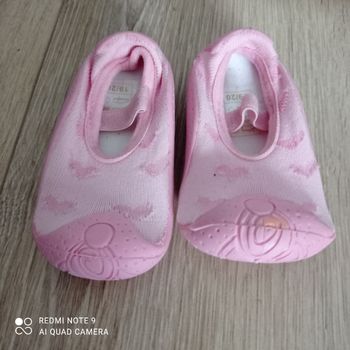 Chaussons roses P19/20