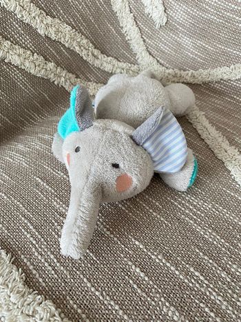 Peluche doudou bouillotte 27cm Dodie éléphant allongé gris et bleu très bon état