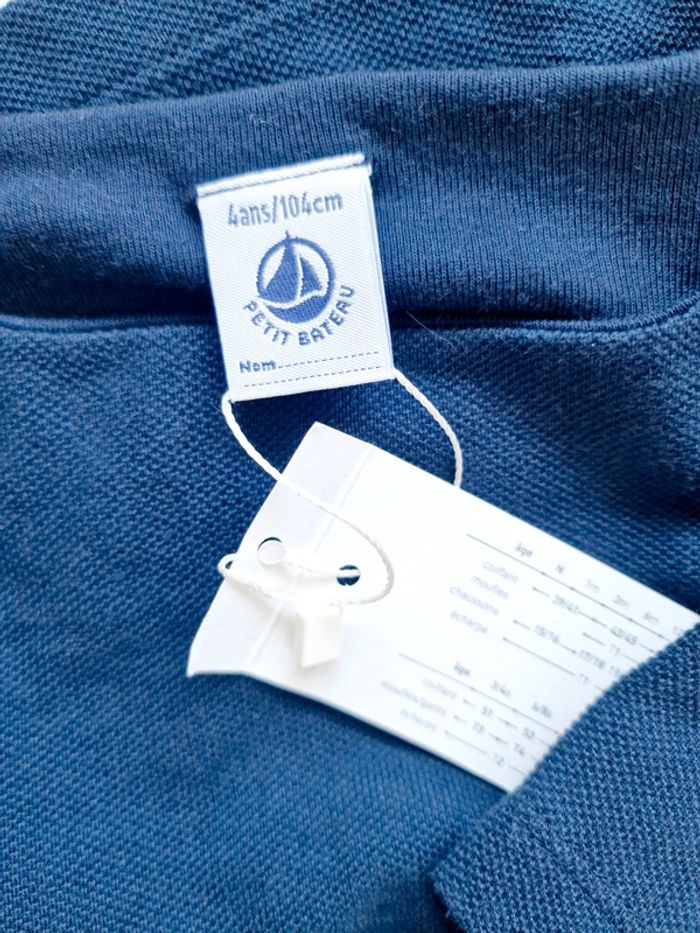 Petit Bateau - Tee-shirt manches courtes, col rond - Neuf avec étiquette ! (4 ans) - photo numéro 3