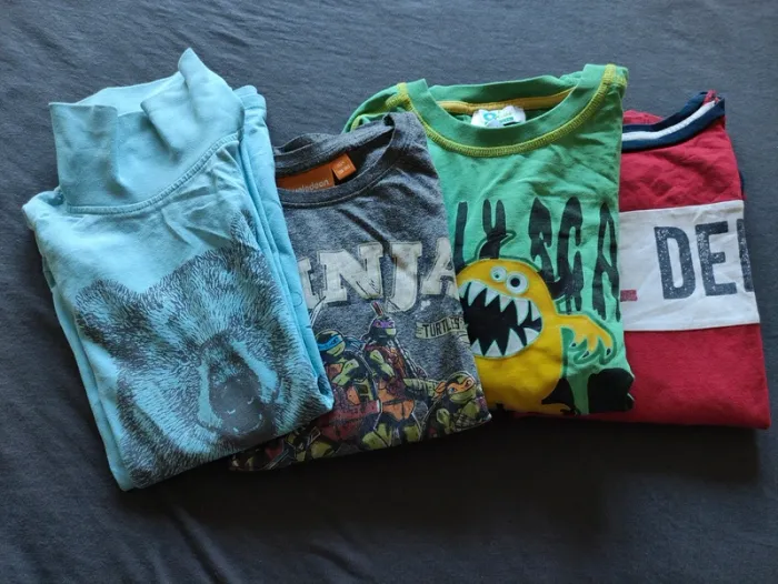 Lot de 4 Tee shirts manches longues