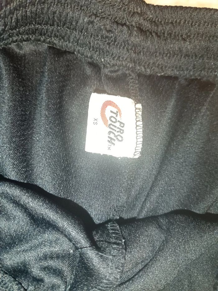 Short de sport homme - photo numéro 3