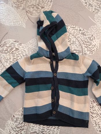 Gilles et garçon 6-12 mois