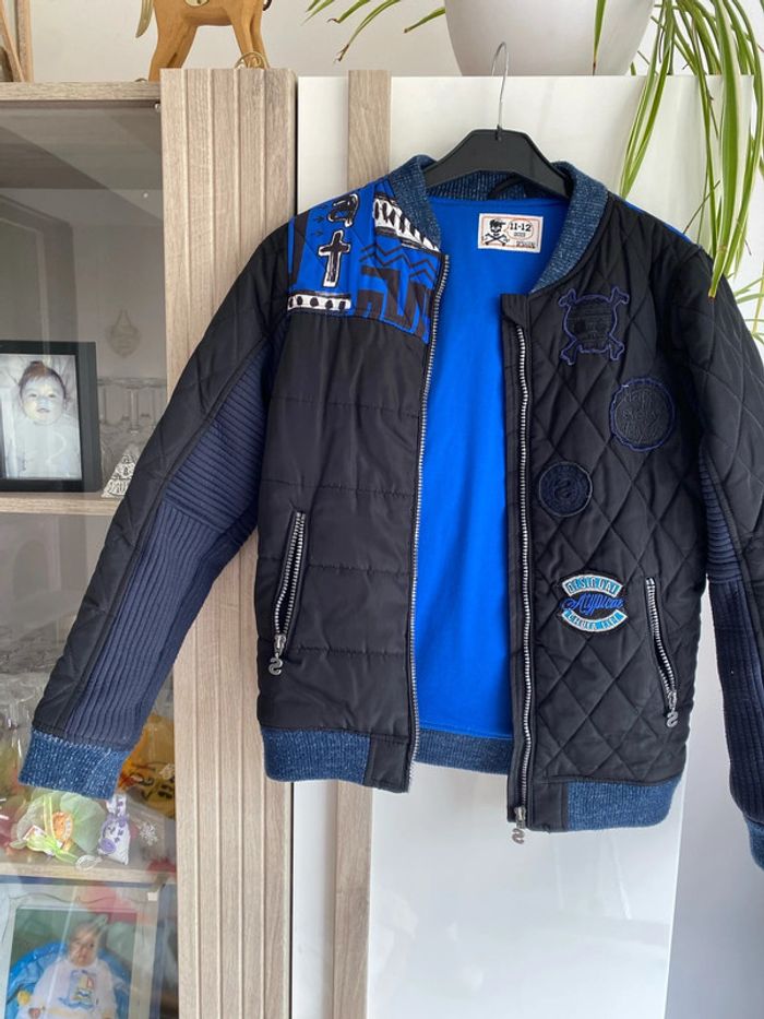 Très belle Veste manteau Desigual garçon