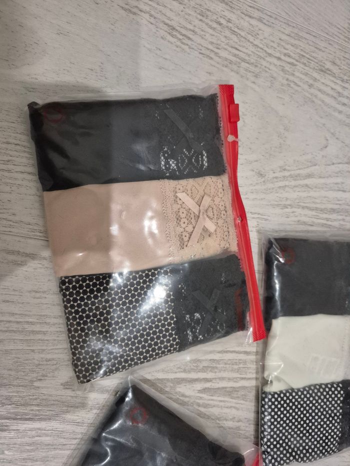 Tangas - photo numéro 2