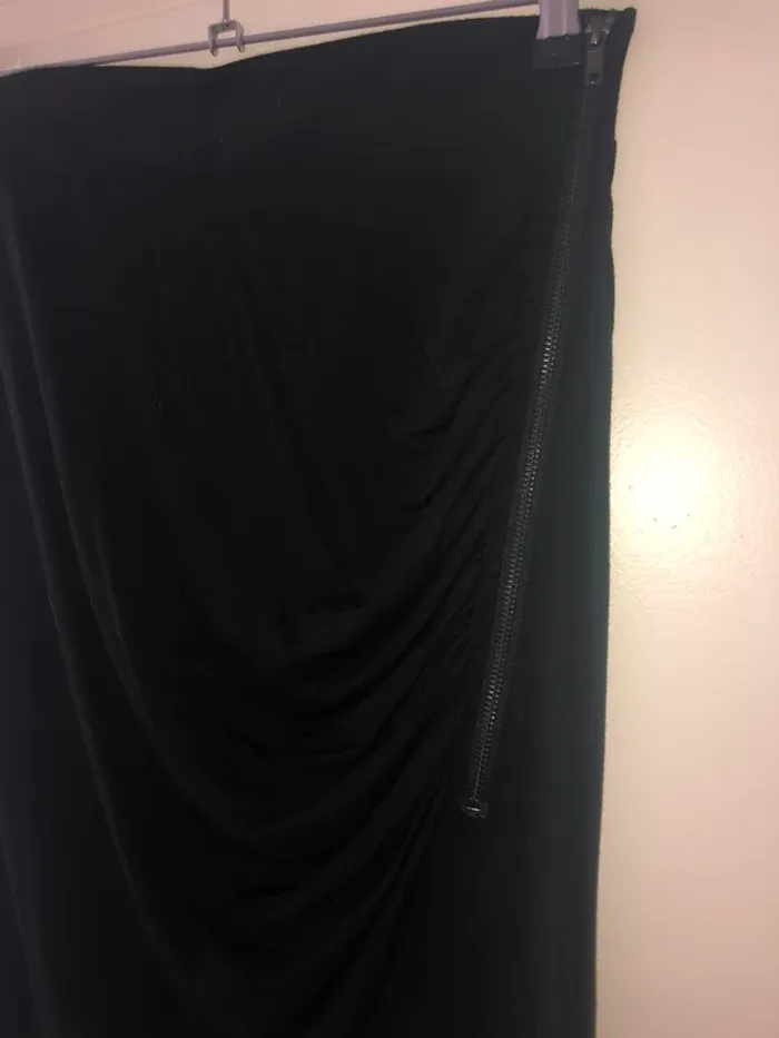 Jupe longue noire - photo numéro 4