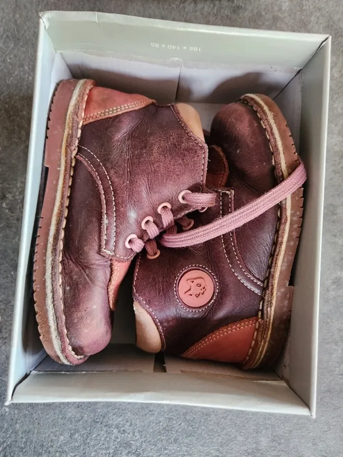 Chaussures 24 avec boîte - photo numéro 8