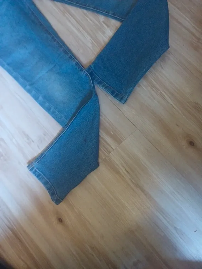 Jeans skinny bleu taille XS très bon etat - photo numéro 4