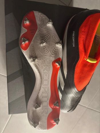 Predator League LL FG