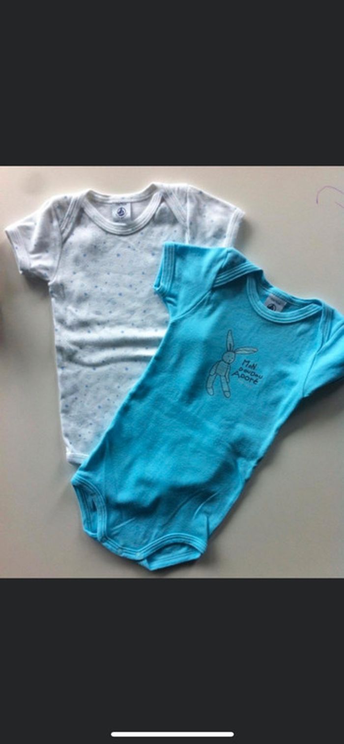 Bodies manches courtes 12 mois petit bateau