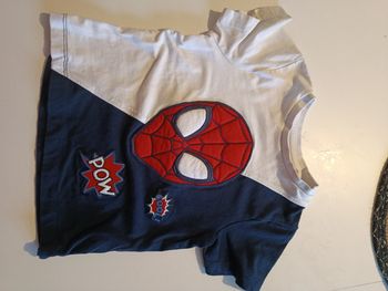 Tee shirt spiderman 