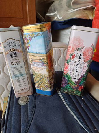 Boîte de collection en metal