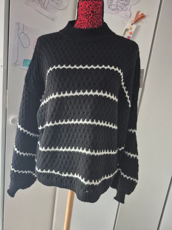 Pull  neuf