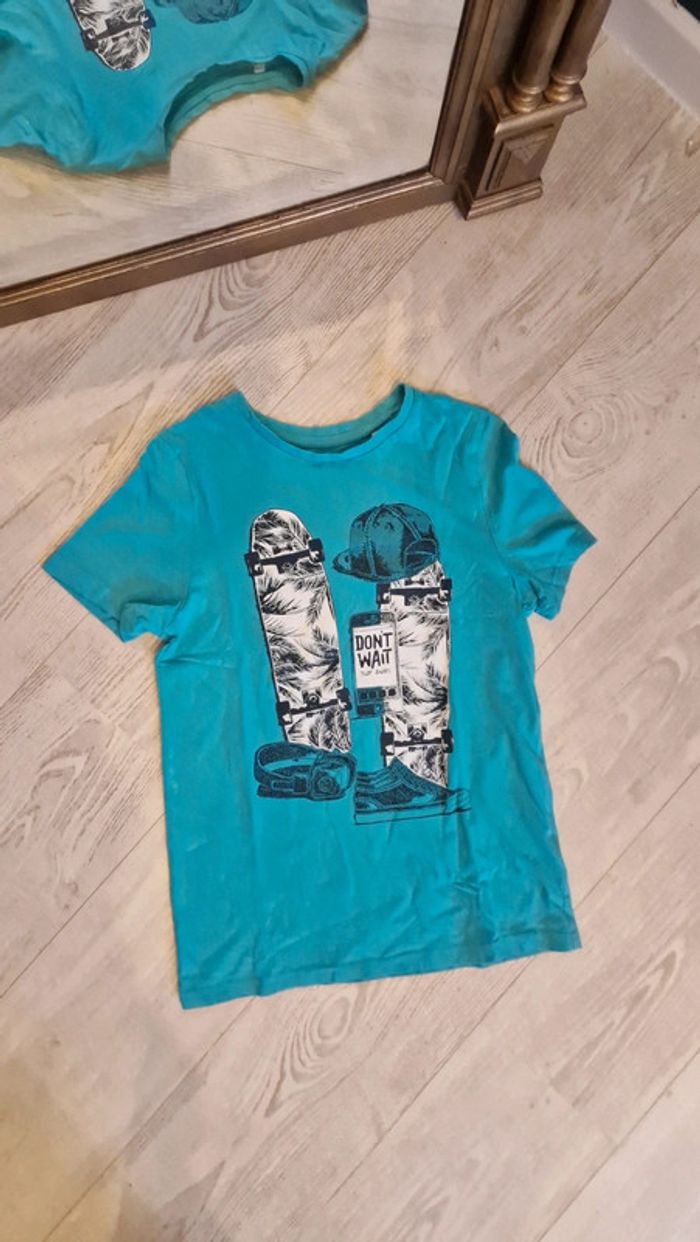 Tee shirt manches courtes turquoise skate Zeeman 🤖 11 /12 ans
