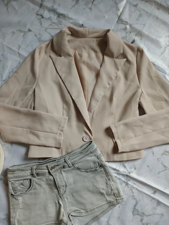 Blazer court beige shein taille M - photo numéro 2