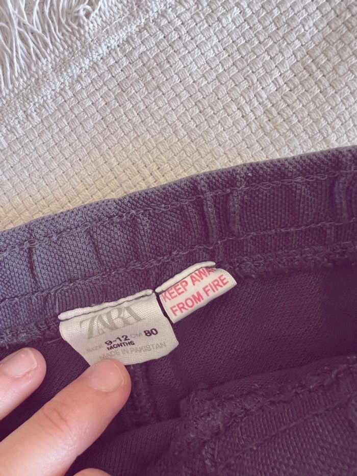 Short Zara avec poche gauffré noir/gris 80 - photo numéro 3