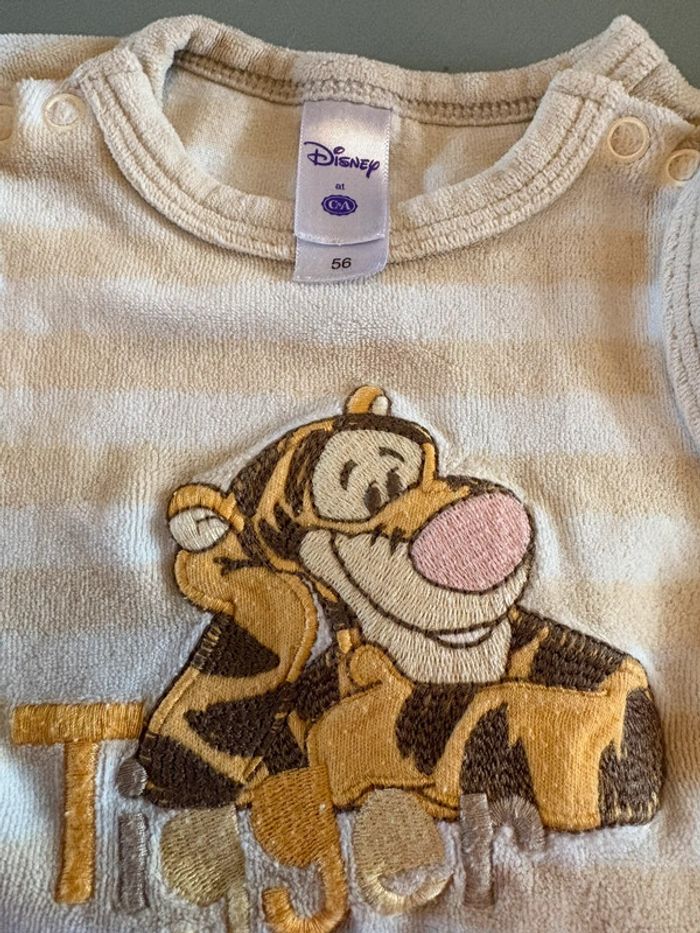Deux pyjamas Disney Winnie - photo numéro 4