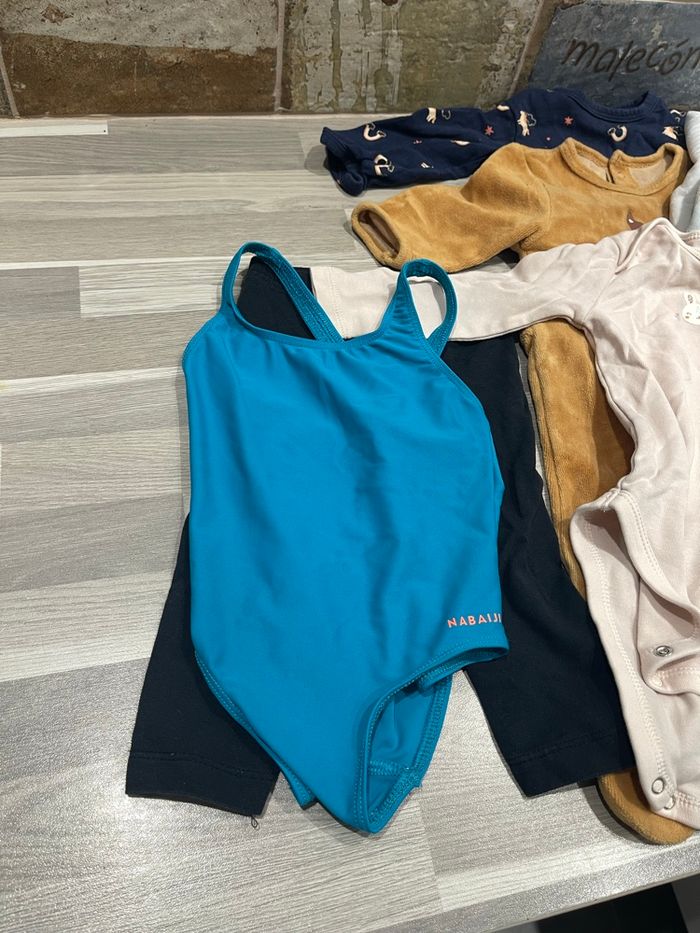 Lot vêtement fille taille 6 mois - photo numéro 3