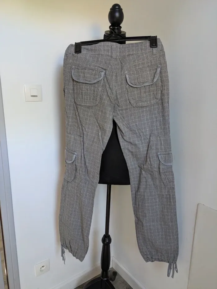 Pantalon cargo - photo numéro 3