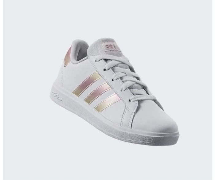 Basket adidas neuve - photo numéro 4