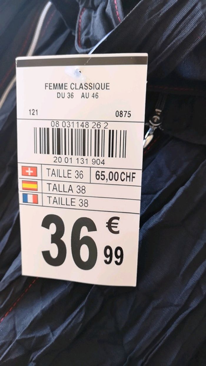 🌵Robe noire, taille 38, neuve 🌵 - photo numéro 3