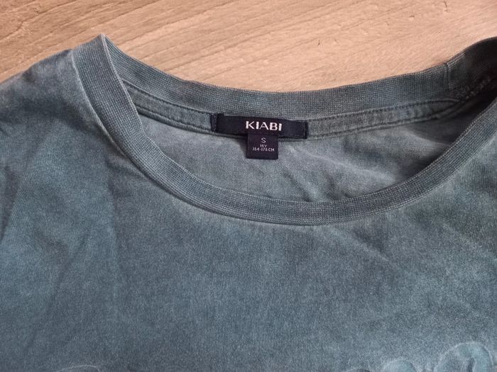 Lot 2 tee-shirts 'kiabi' 16 ans - photo numéro 3