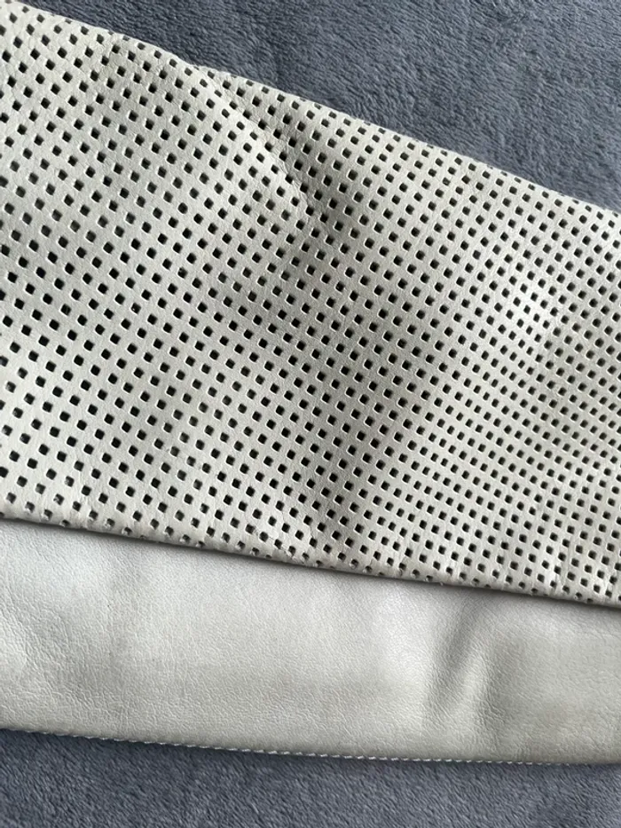 Sac blanc en cuir perforé JOST – Y2K minimaliste & épuré - photo numéro 3