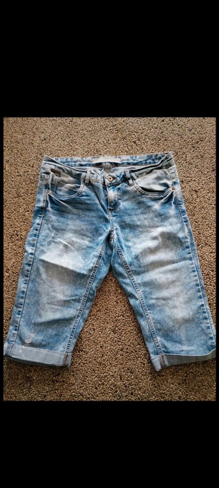 Pantacourt taille 40