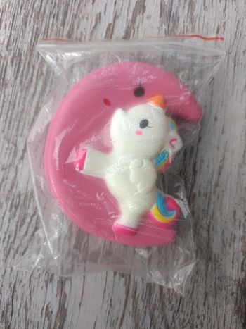 Jouets mousse licorne neuf emballé