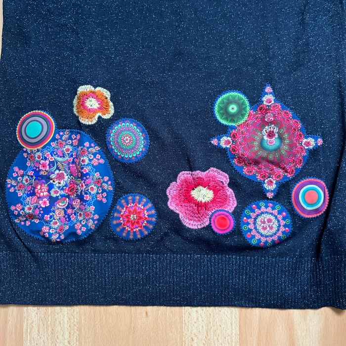 Pull Desigual, pailletée bleu marine - photo numéro 2