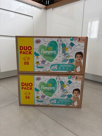 176 Couches Pampers Harmonie Taille 3