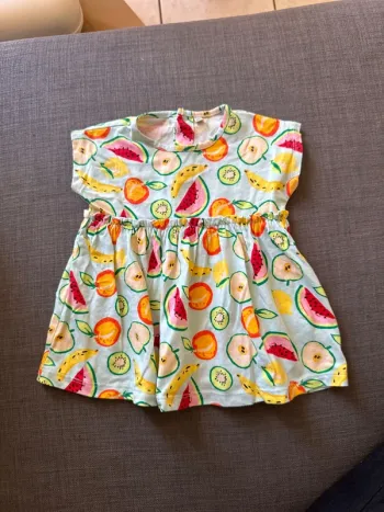 Robe motifs fruits