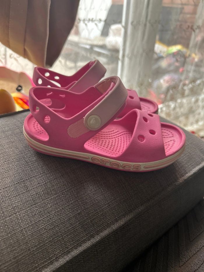 Sandales crocs rose et fushia - photo numéro 5