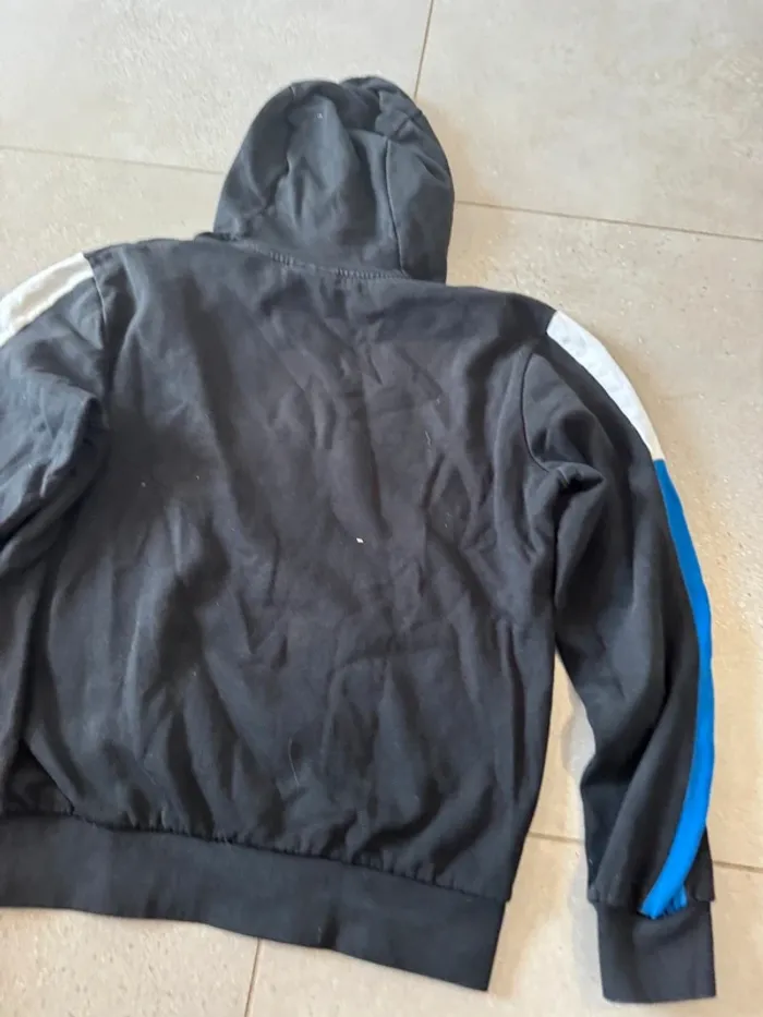 Sweat à capuche Umbro, taille M, très bon état - photo numéro 7