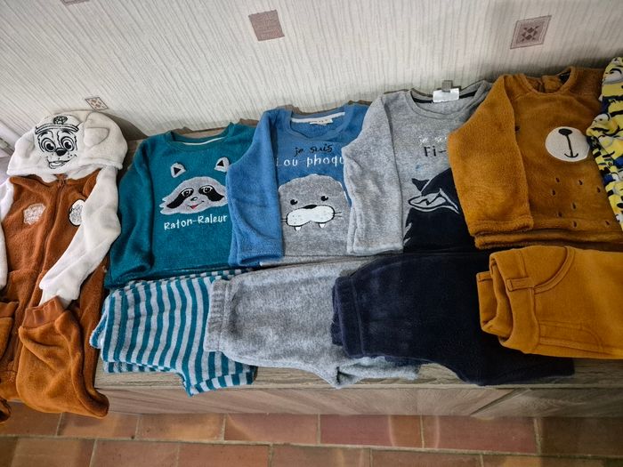 Lot pijamas polaire hiver 2 pieces - photo numéro 3