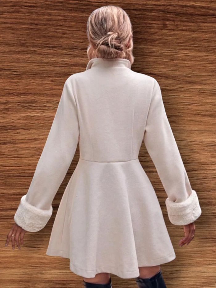 Manteau cascade beige élégant - photo numéro 2