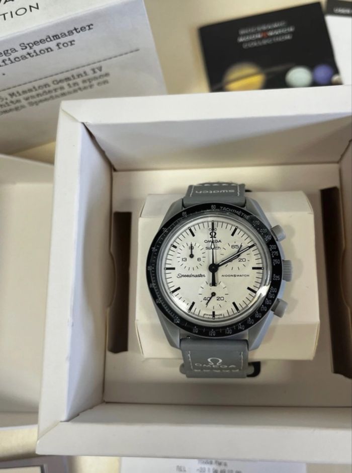 Swatch X Omega mission to the moon 1965 - photo numéro 2