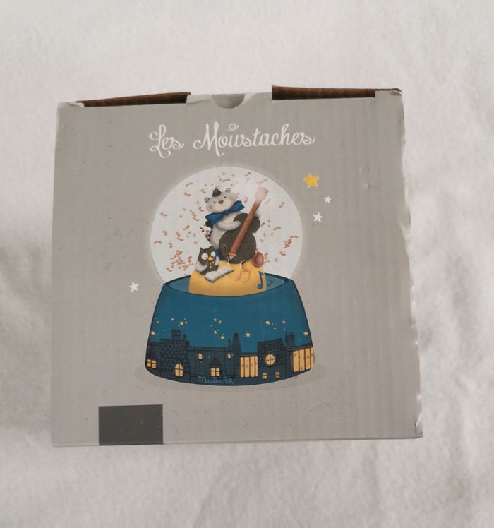 Boule à neige musicale 🎶, collection les moustaches, Moulin Roty - photo numéro 12