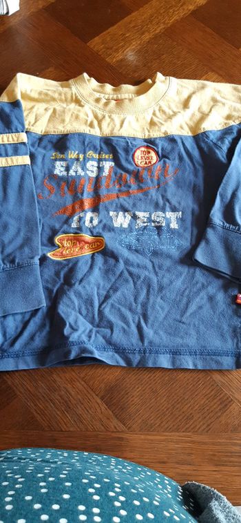 T shirt  4 ans