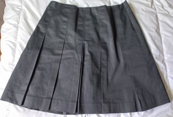 Jupe esprit noire neuve