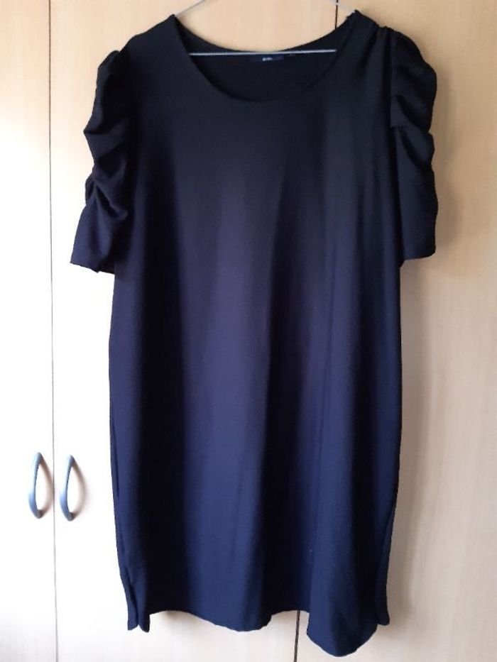 Robe noire