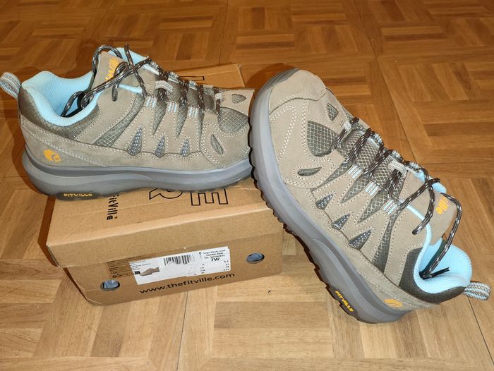 Chaussures de Rando pour femme confort kaki sauge neuves taille 37 - photo numéro 5