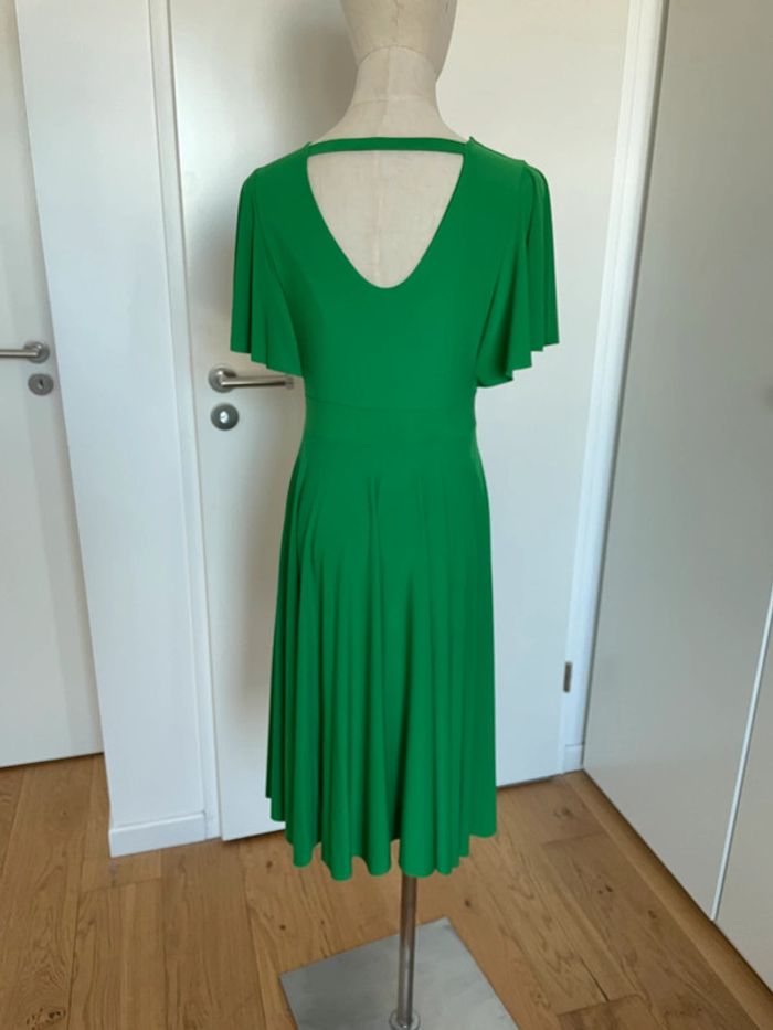 Robe fluide verte - photo numéro 4